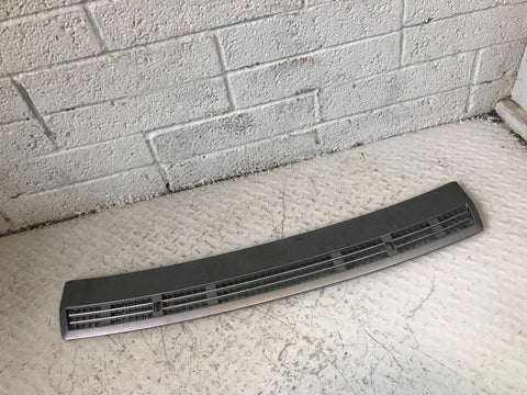 Range Rover L322 Bonnet Grill Under Windscreen 2002 to 2013 R14115