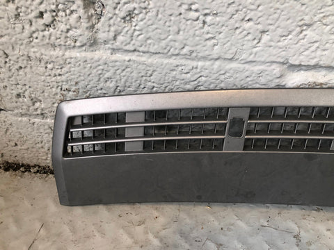 Range Rover L322 Bonnet Grill Under Windscreen 2002 to 2013 R14115