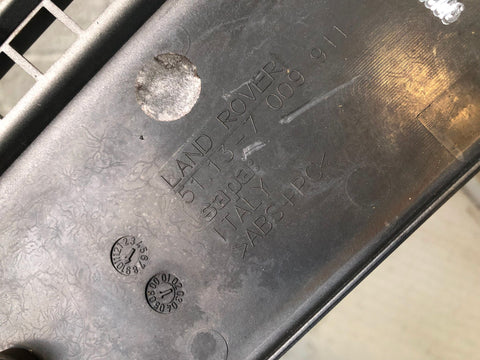 Range Rover L322 Bonnet Grill Under Windscreen 2002 to 2013 R14115