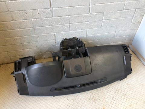 Freelander 2 Dashboard with Airbag Black Land Rover 2006 to 2014 R11026