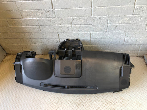Freelander 2 Dashboard with Airbag Black Land Rover 2006 to 2014 R11026