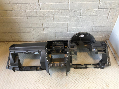Freelander 2 Dashboard with Airbag Black Land Rover 2006 to 2014 R11026