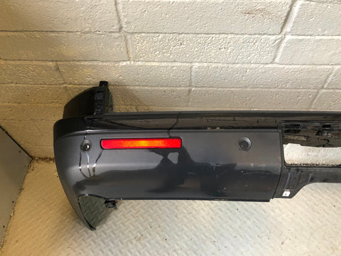 Discovery 4 Rear Bumper with Reflectors Santorini Black Land Rover K30095