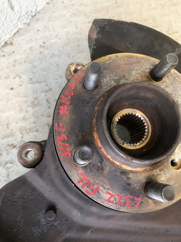 Range Rover L322 Hub Assembly Near Side Front 2006 to 2009 All Models K11056
