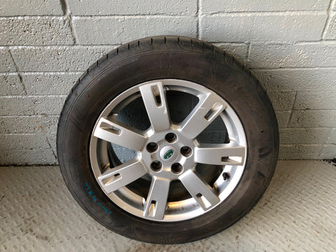 Discovery 4 Alloy Wheels and Tyres 255/55R19 Set of x 4 Land Rover K30075