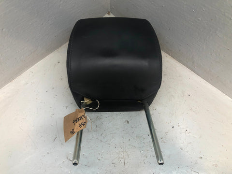 Discovery 4 Front Headrest Leather in Black Left or Right Land Rover L319