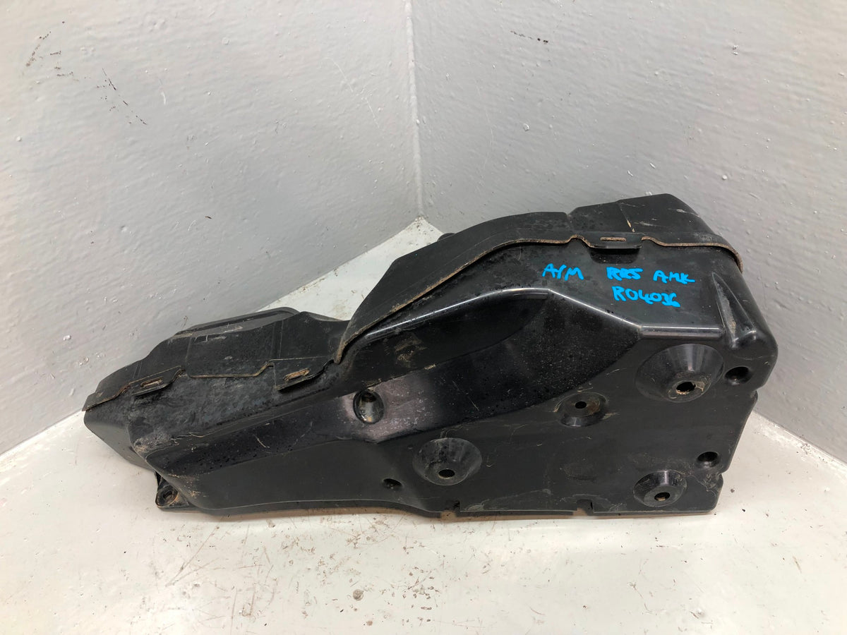 Air Suspension Compressor AMK Housing Box Discovery 3 4 Range Rover Sport R04036