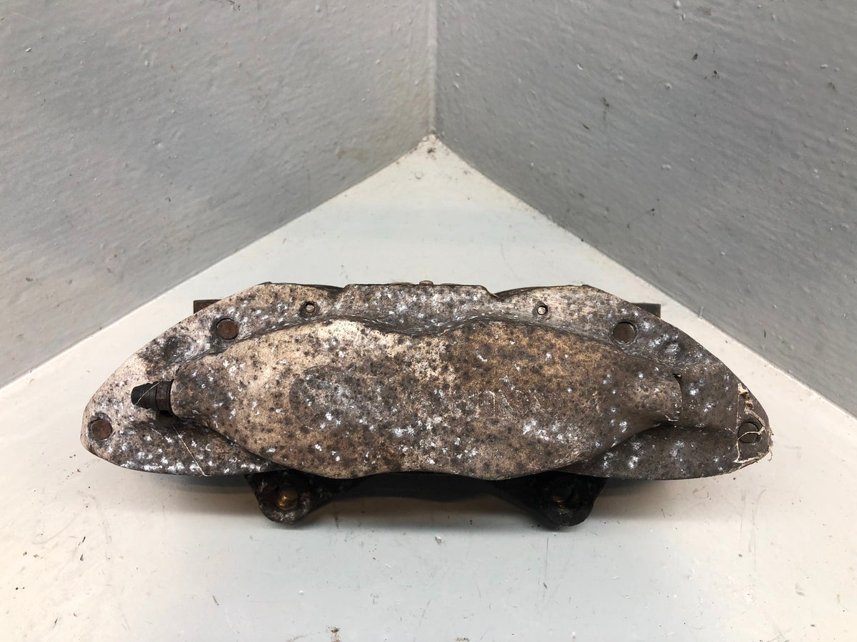 Range Rover Sport L320 Brake Caliper SEB500080 Brembo Near Side Front L15105