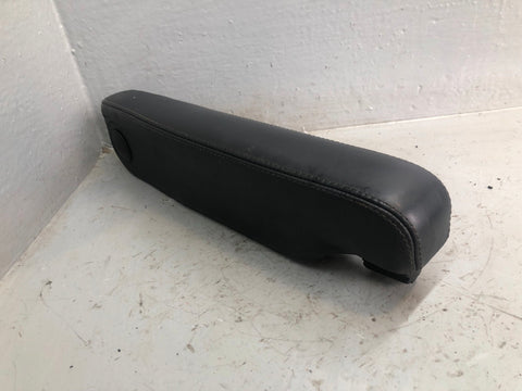 Discovery 4 Armrest Black Leather Near Side Front Passenger Land Rover L10046
