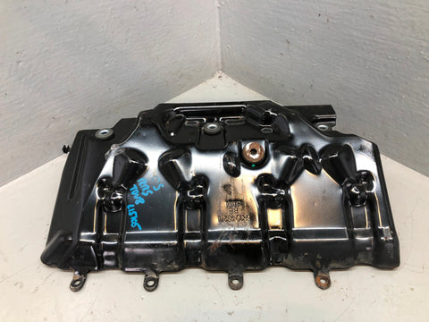 Range Rover Sport TDV8 Injector Cover 6H3Q-9S276-BB Off Side Right 2006 to 2009