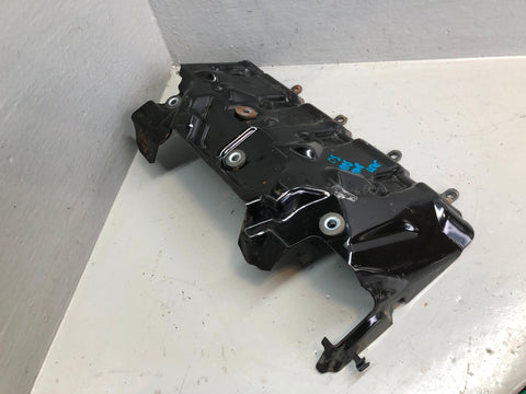 Range Rover Sport TDV8 Injector Cover 6H3Q-9S276-BB Off Side Right 2006 to 2009