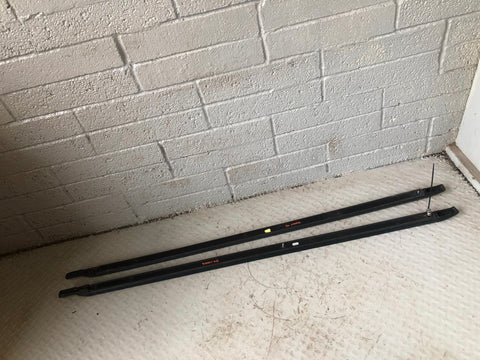 Discovery 4 Roof Rails Three Quarter Length Roof Bars Land Rover L10046