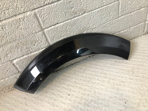 Discovery 4 Arch Trim Off Side Rear Quarter Santorini Black 2009 to 2016 K30095