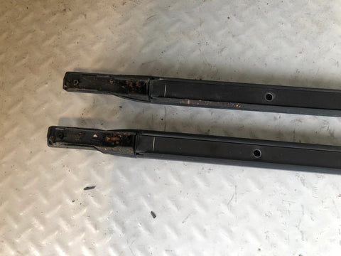 Discovery 4 Roof Rails Three Quarter Length Roof Bars Land Rover L10046