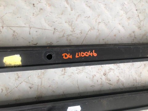 Discovery 4 Roof Rails Three Quarter Length Roof Bars Land Rover L10046