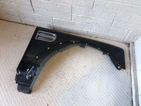 Discovery 3 Wing Off Side Front Java Black 697 Land Rover 2004 to 2009 K05115
