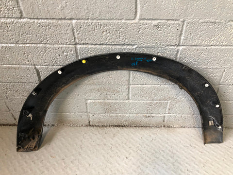 Discovery 4 Wheel Arch Trim Front Off Side Santorini Black Land Rover K30095