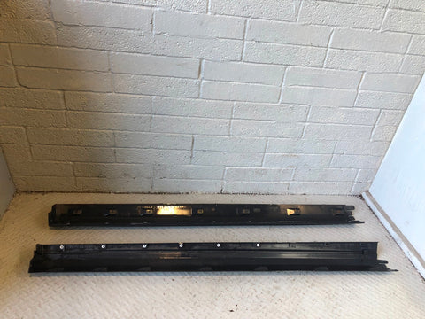 Discovery 3 or 4 Sill Trim Cover Protector Pair Land Rover 2004 to 2014 K05115