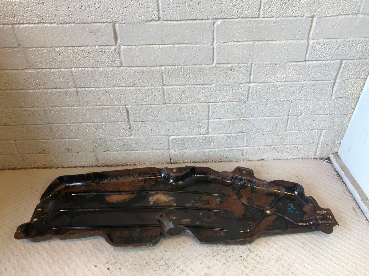 Discovery 3 Fuel Tank Guard LR015384 Land Rover 2004 to 2009 K05115