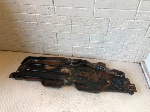 Discovery 3 Fuel Tank Guard LR015384 Land Rover 2004 to 2009 K05115