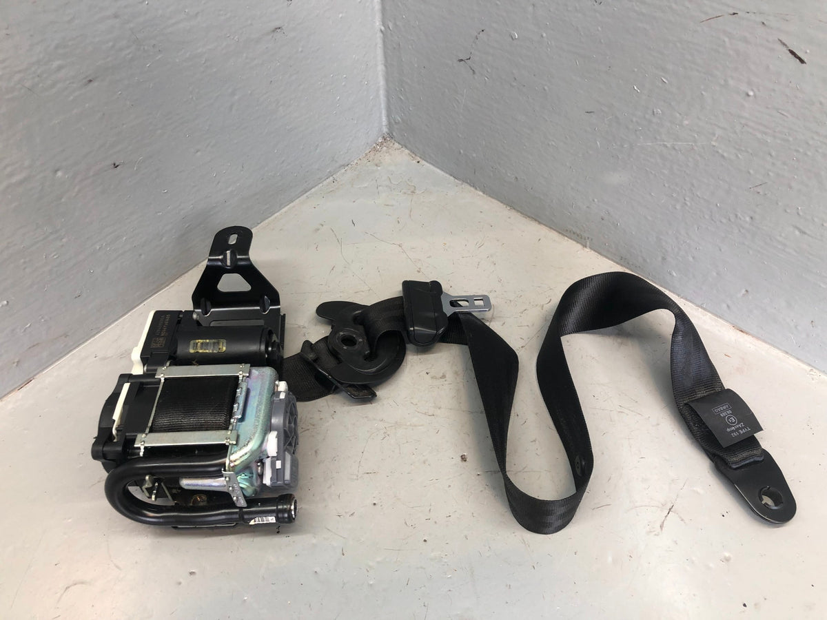 Range Rover L405 Seat Belt Near Side Front Left with Retractor 2013 to 2017