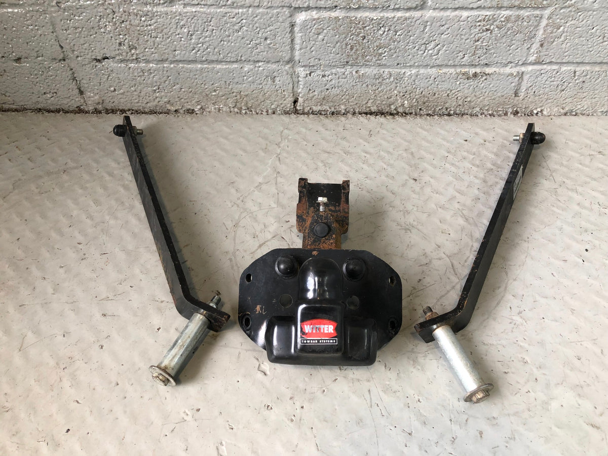 Discovery 3 4 Tow Bar Land Rover Fixed Witter 2004 to 2016 K30095