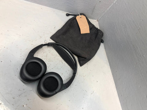 Range Rover Sport Wireless Headphones with Bag AW93-19C057-AC L320 2011 to 2013