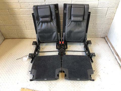 Discovery 4 Seats Rear 3rd Third Row in Black Land Rover 2009 to 2016 L17036