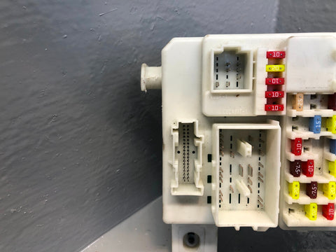 Ford Focus Body Control Module BCM MK2.5 1.6 TDCI 7M5T 14A073 CF 2008 to 2011