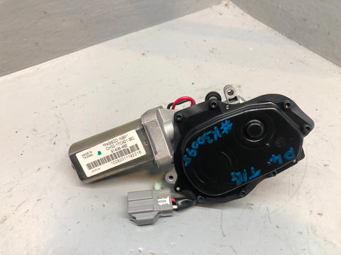 Discovery 4 Rear Wiper Motor Land Rover CH32-17C421-BC Land Rover 2009 to 2014