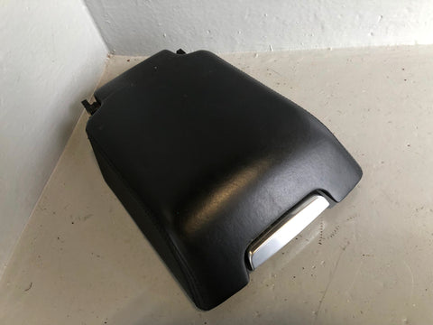 Discovery 4 Armrest Centre Console Black Leather Land Rover 2009 to 2016 K19085