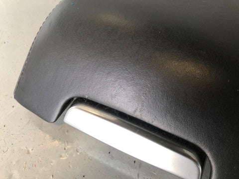 Discovery 4 Armrest Centre Console Black Leather Land Rover 2009 to 2016 K19085