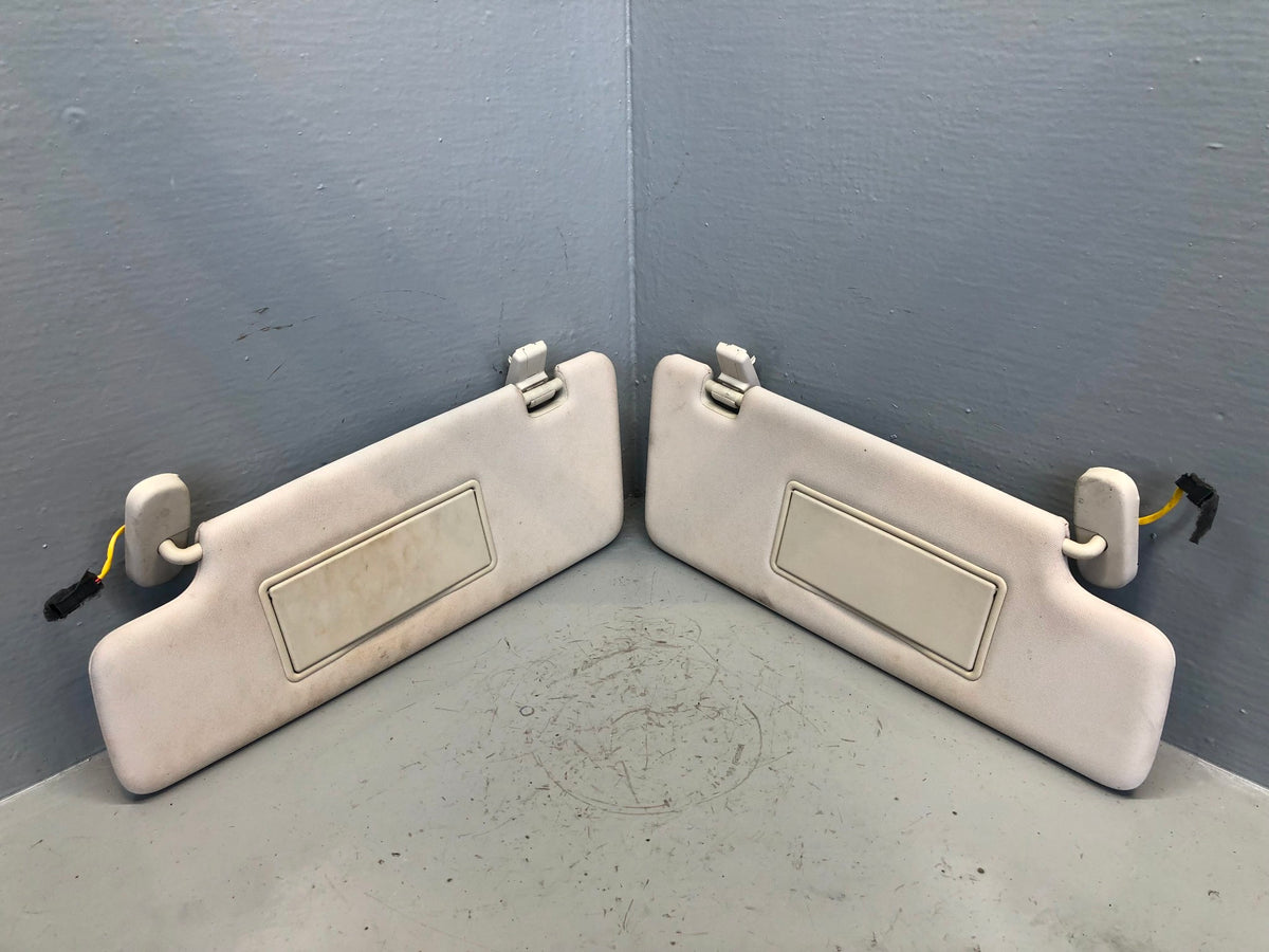 Range Rover Sport Sun Visors Illuminated Pair Of L320 2005 to 2013 L26115