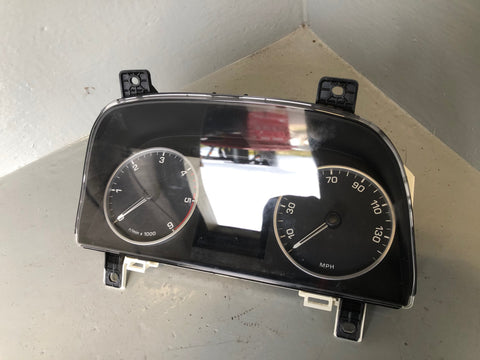 Discovery 4 Instrument Cluster 3.0 SDV6 GH22-10849-DA Land Rover 2014 to 2016