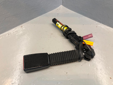 Ford Focus Seat Belt Pre Tensioner Near Side 4M51 A61208 CC MK2.5 2008 to 2011