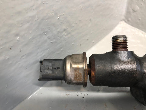 Ford Focus Fuel Rail Diesel With Sensor 1.6 TDCI MK2.5 9654592680 2008 to 2011