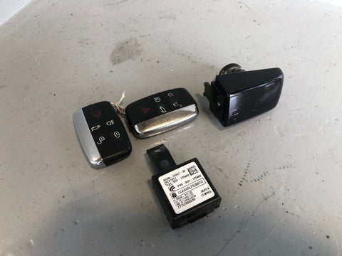 Discovery 4 Key Remote and Blade with Door Lock Land Rover 2009 to 2014 K19085