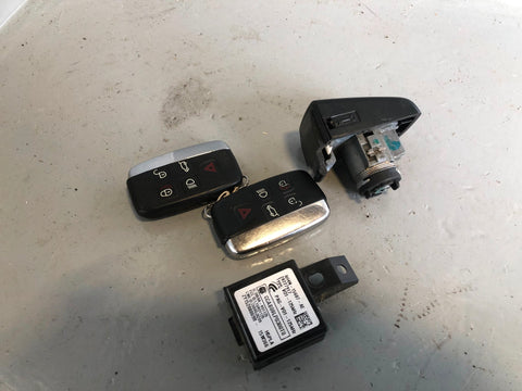 Discovery 4 Key Remote and Blade with Door Lock Land Rover 2009 to 2014 K19085