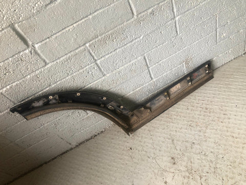 Discovery 4 Door Arch Trim Near Side Rear Santorini Black Land Rover