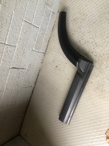 Discovery 4 Door Arch Trim Near Side Rear Santorini Black Land Rover