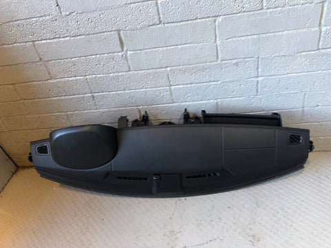 Discovery 4 Dashboard Black Sat Nav Land Rover 2009 to 2016 L17036