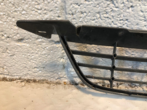 Ford Focus Front Grille Assembly Genuine MK2.5 2008 to 2011