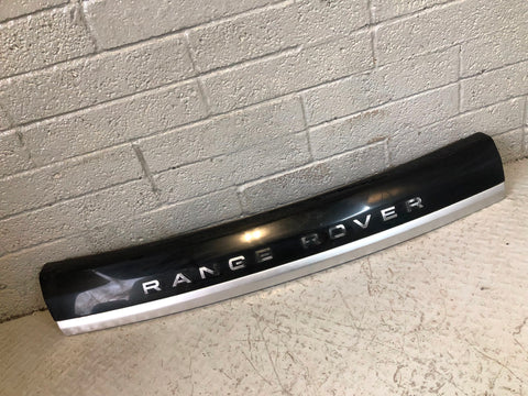 Range Rover Sport Tailgate Trim Santorini Black L320 2011 to 2013 L26115
