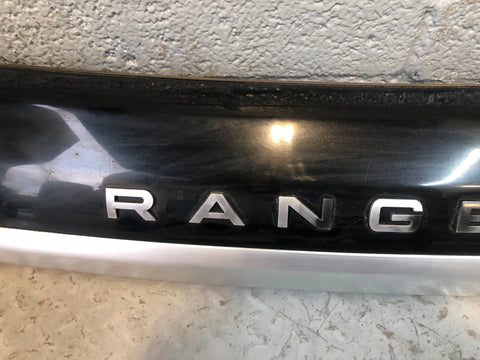 Range Rover Sport Tailgate Trim Santorini Black L320 2011 to 2013 L26115