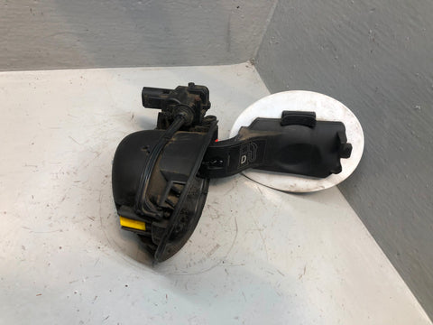 Range Rover Evoque Fuel Flap with Mechanism Fuji White 867 L538 2011 to 2018