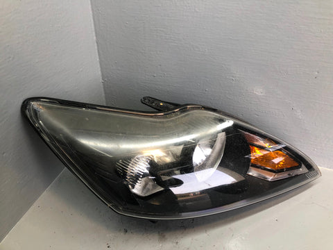 Ford Focus Headlight Off Side Halogen MK2.5 8M51 13W029 DE 2008 to 2011