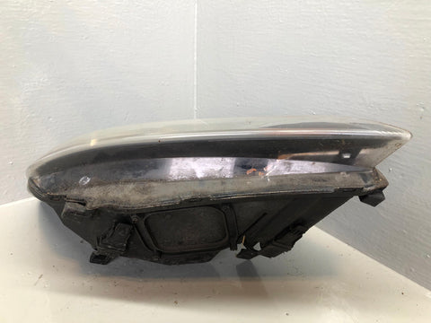 Ford Focus Headlight Off Side Halogen MK2.5 8M51 13W029 DE 2008 to 2011