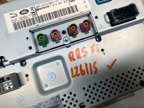 Sat Nav Screen DH32 10E889 AC Range Rover Sport Discovery 4 Land Rover