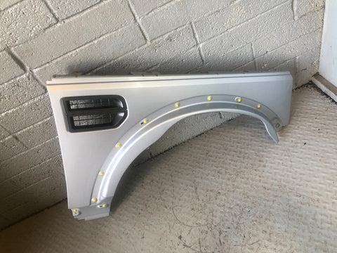 Discovery 3 Wing Off Side Front Zermatt Silver Land Rover 2004 to 2009 D15046