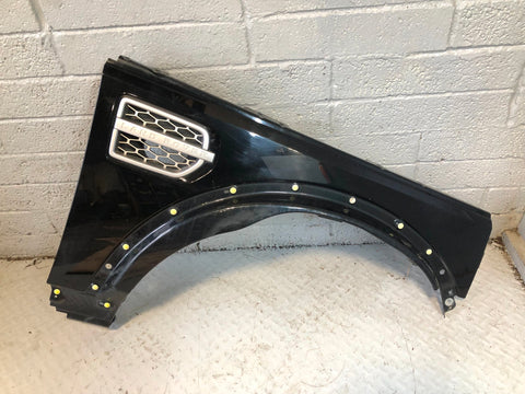 Discovery 4 Front Wing Off Side Santorini Black LRC 820 2009 to 2016 L12016